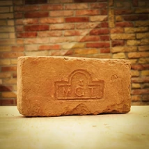 Címeres tégla MGT.